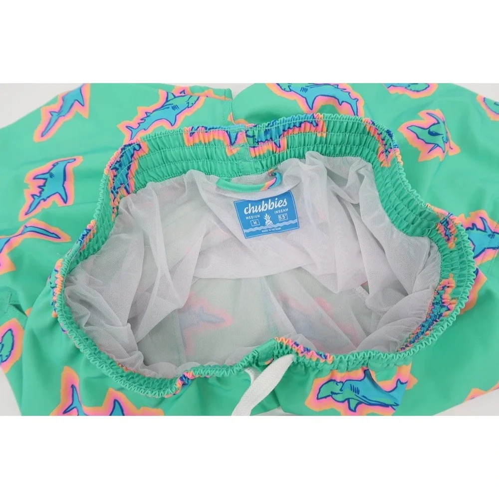 Chubbies‎ The Apex Swimmers Swim Trunks Mens Medium Shark Print 5.5 Inseam